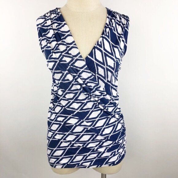 41 Hawthorne Navy White Diamond Pattern Cross Surplice Front Sleeveless Knit Top - Picture 1 of 7